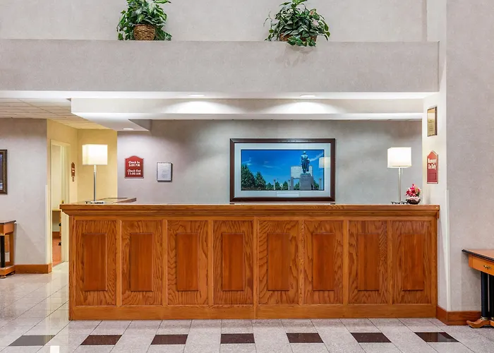 Comfort & Decatur-forsyth Hotel Forsyth