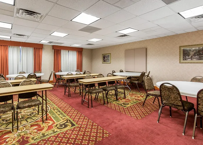Hotel Comfort & Decatur-forsyth